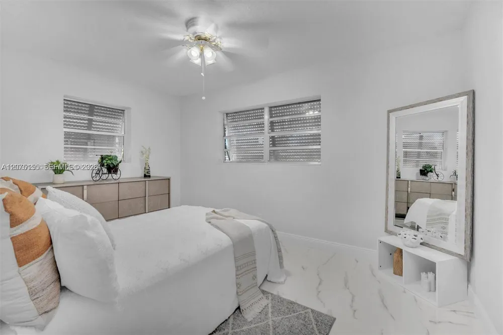 741 NE 8th St Pompano Beach, FL 33060
