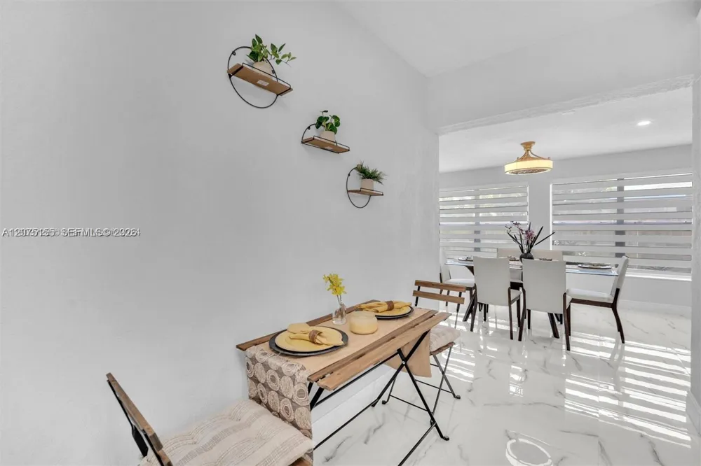 741 NE 8th St Pompano Beach, FL 33060
