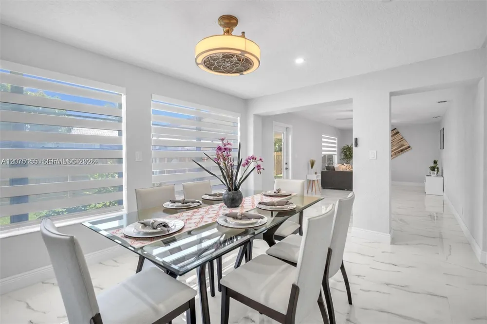 741 NE 8th St Pompano Beach, FL 33060