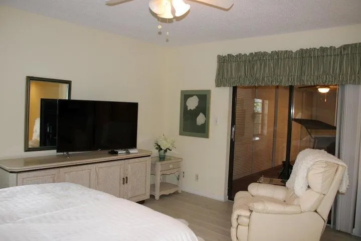10804 BAHAMA PALM WAY #102 Boynton Beach, FL 33437