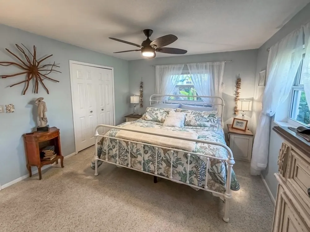 4195 NE HYLINE DRIVE Jensen Beach, FL 34957