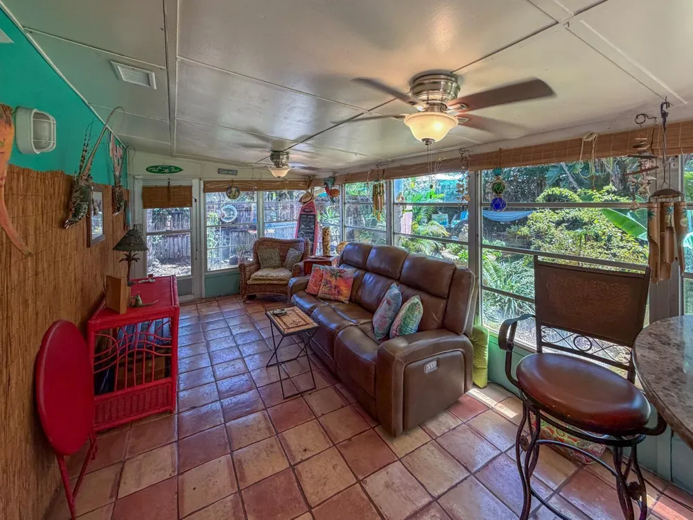 4195 NE HYLINE DRIVE Jensen Beach, FL 34957