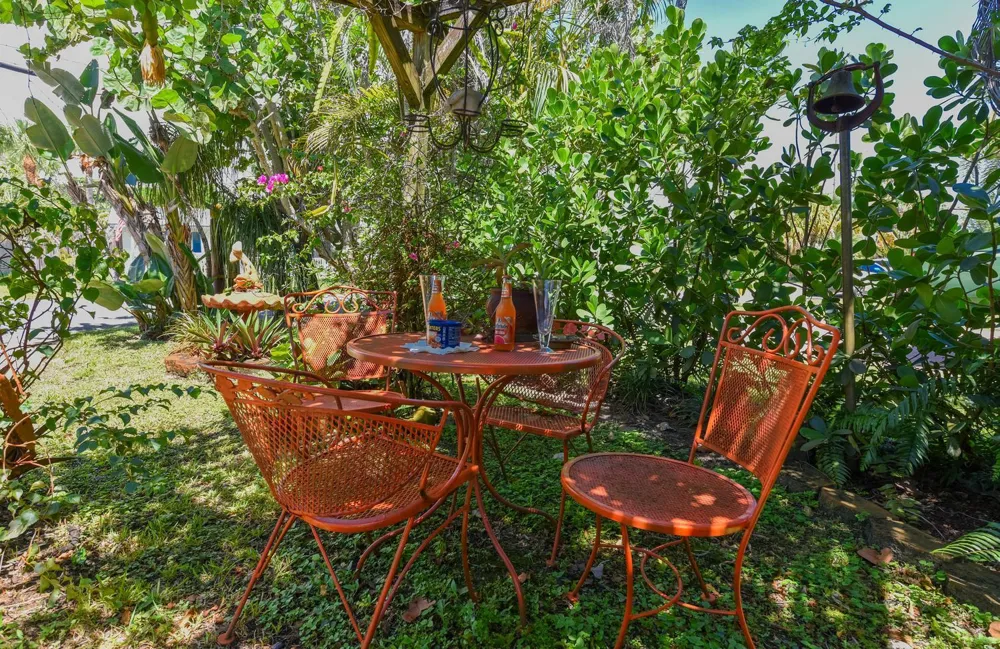 4195 NE HYLINE DRIVE Jensen Beach, FL 34957