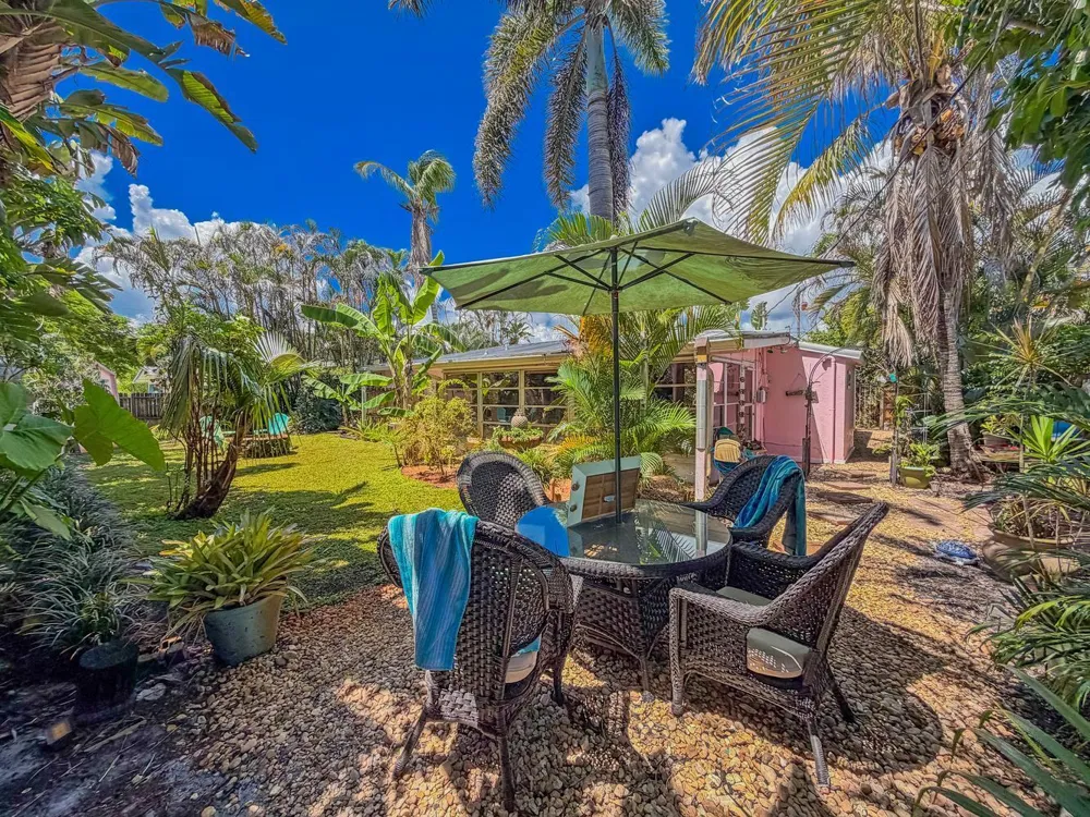 4195 NE HYLINE DRIVE Jensen Beach, FL 34957