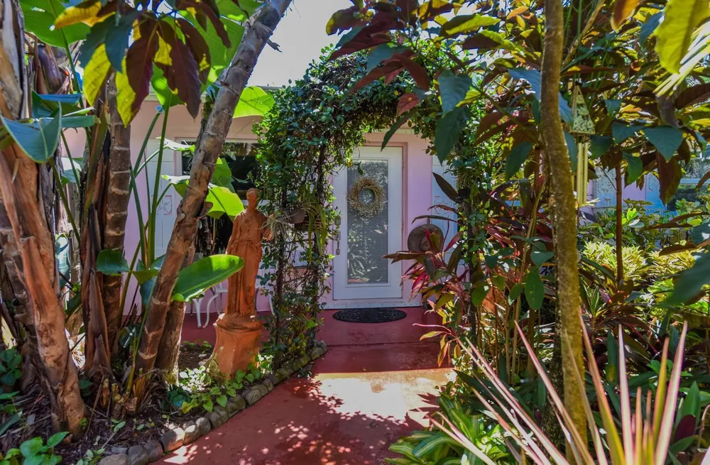 4195 NE HYLINE DRIVE Jensen Beach, FL 34957