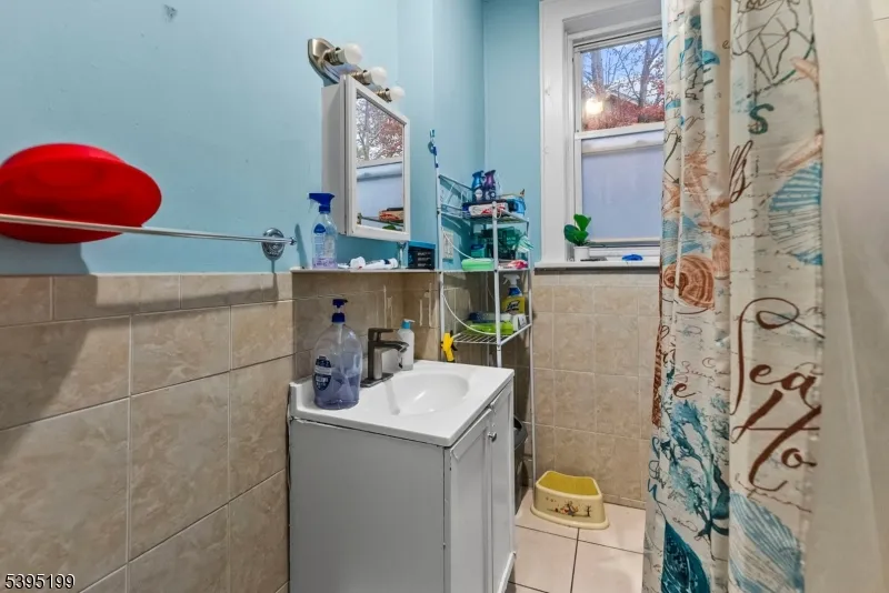 143 Prospect Ave Irvington, NJ 07111