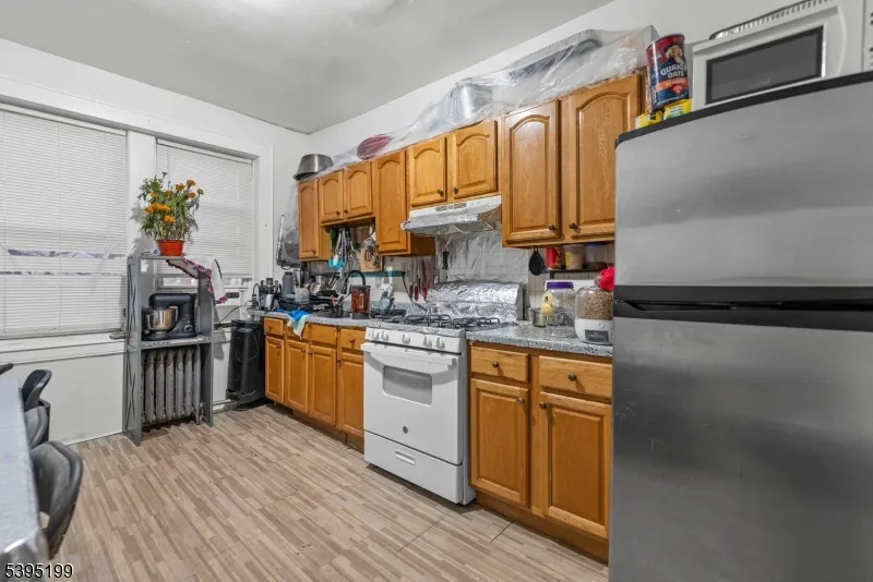 143 Prospect Ave Irvington, NJ 07111