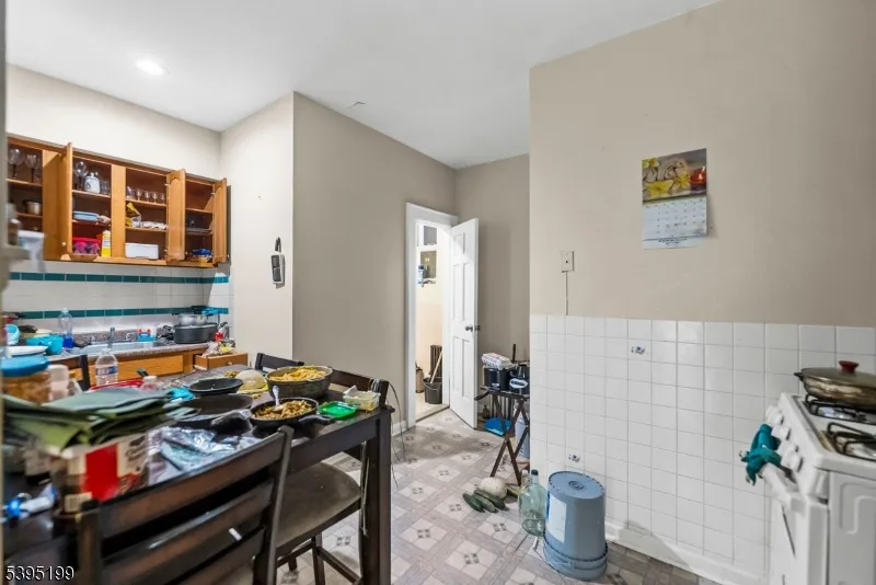 143 Prospect Ave Irvington, NJ 07111