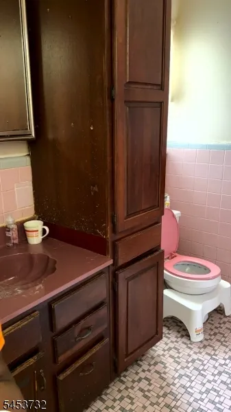 511 E 28Th St Paterson City, NJ 07514