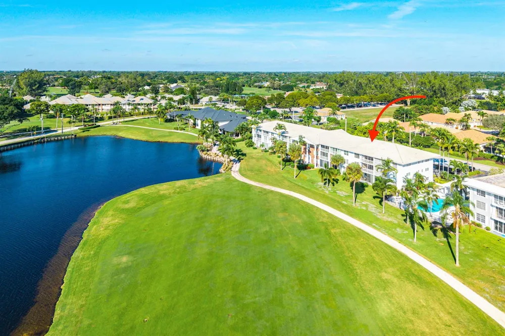 169 Atlantis Boulevard #302 Atlantis, FL 33462