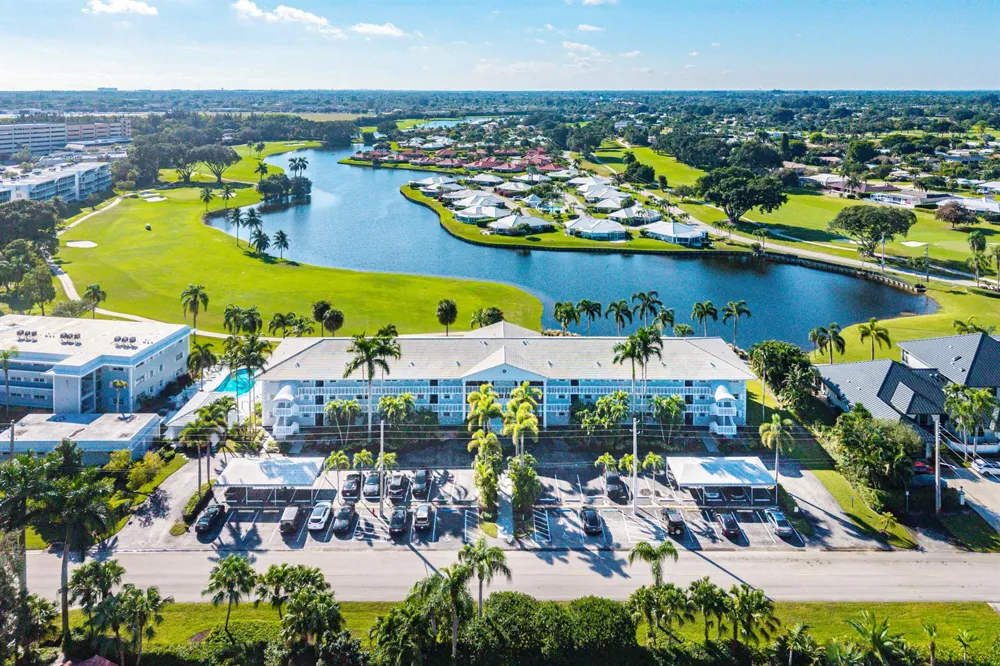 169 Atlantis Boulevard #302 Atlantis, FL 33462