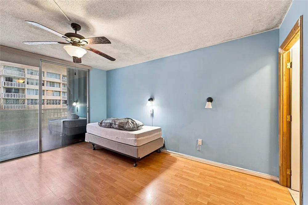 1801 S Ocean Dr #640 Hallandale Beach, FL 33009