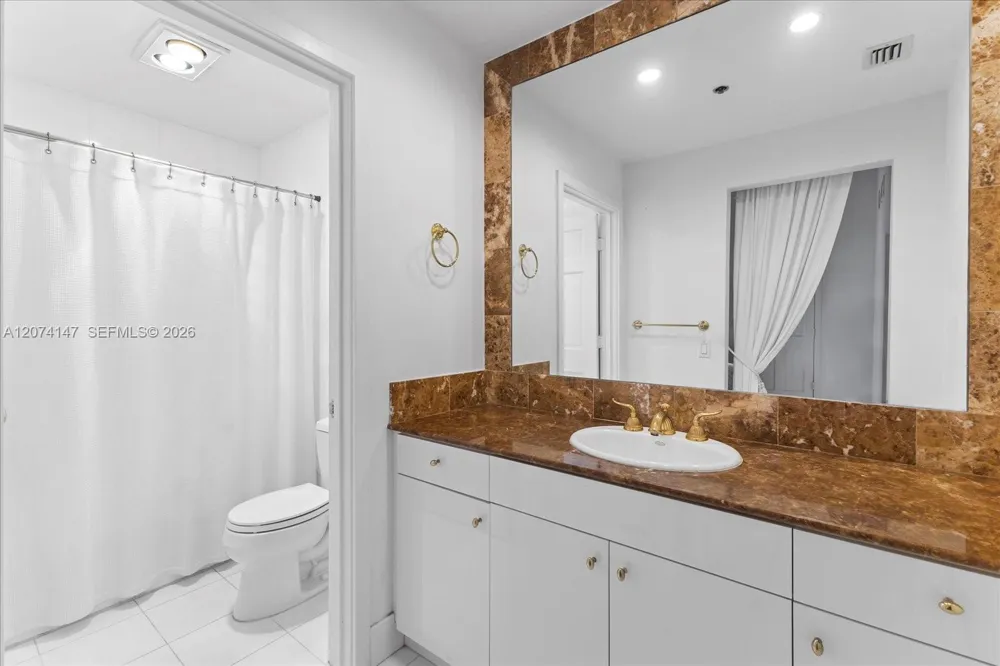 2134 Fisher Island Dr #2134 Miami Beach, FL 33109