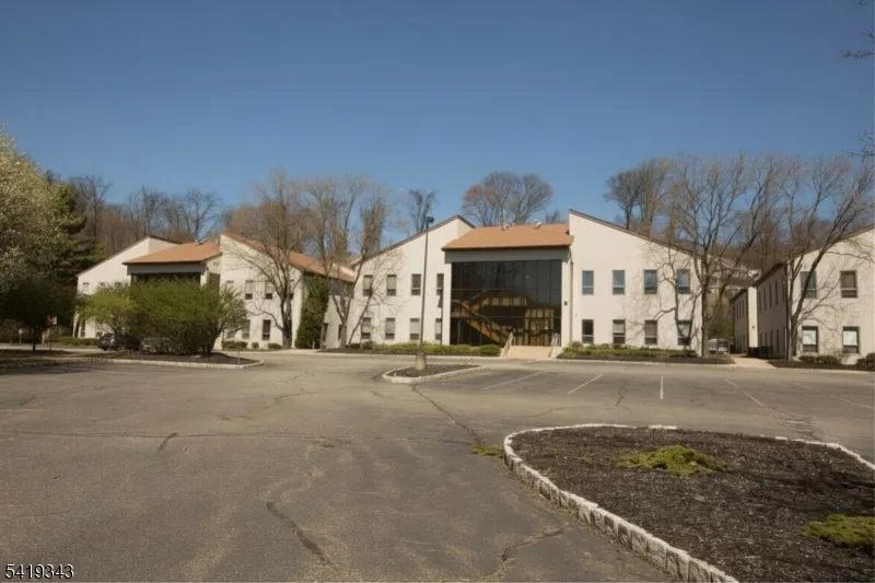 115 Us Highway 46 Mountain Lakes, NJ 07046