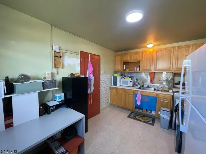 220 Bloomfield Ave Montclair, NJ 07042