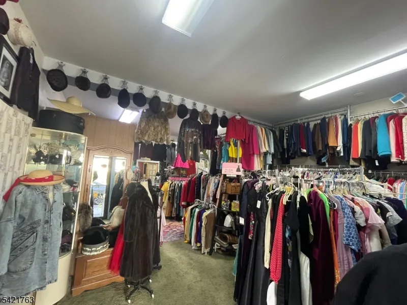 220 Bloomfield Ave Montclair, NJ 07042
