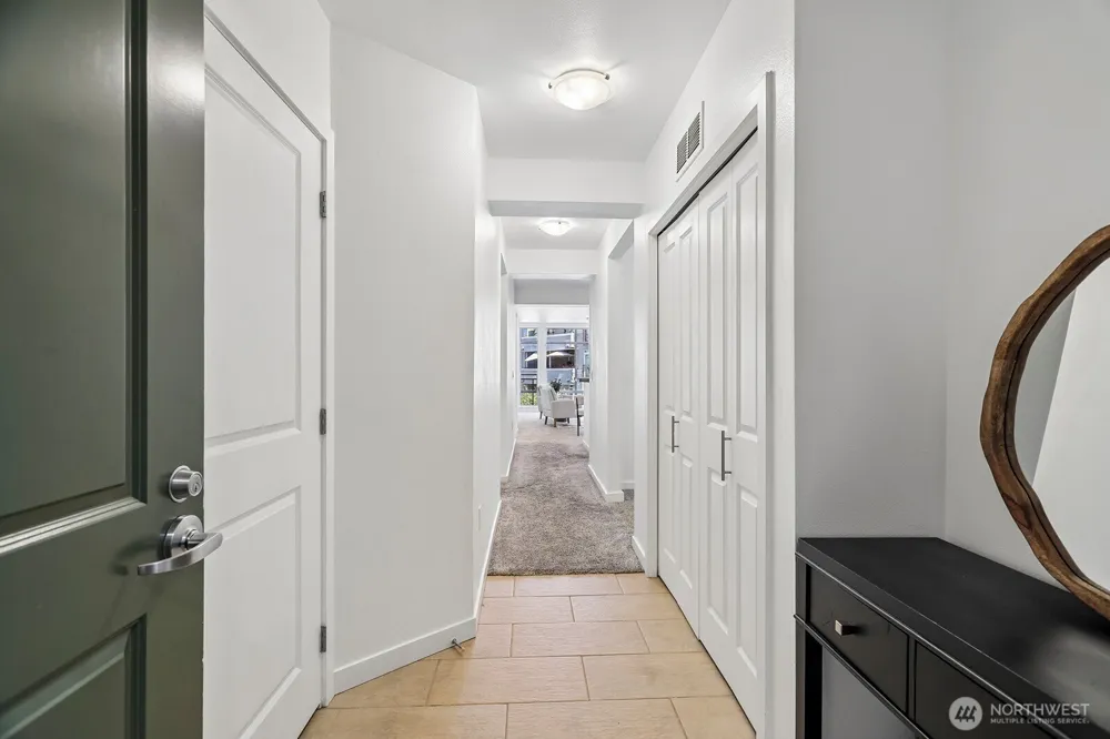 211 Kirkland Avenue #206 Kirkland, WA 98033