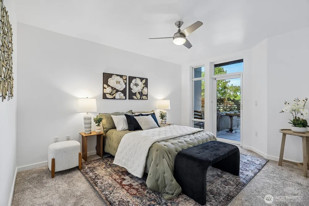 211 Kirkland Avenue #206 Kirkland, WA 98033