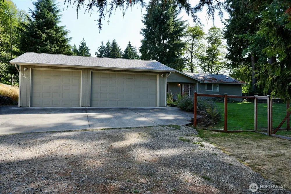 5204 53rd Street W University Place, WA 98467