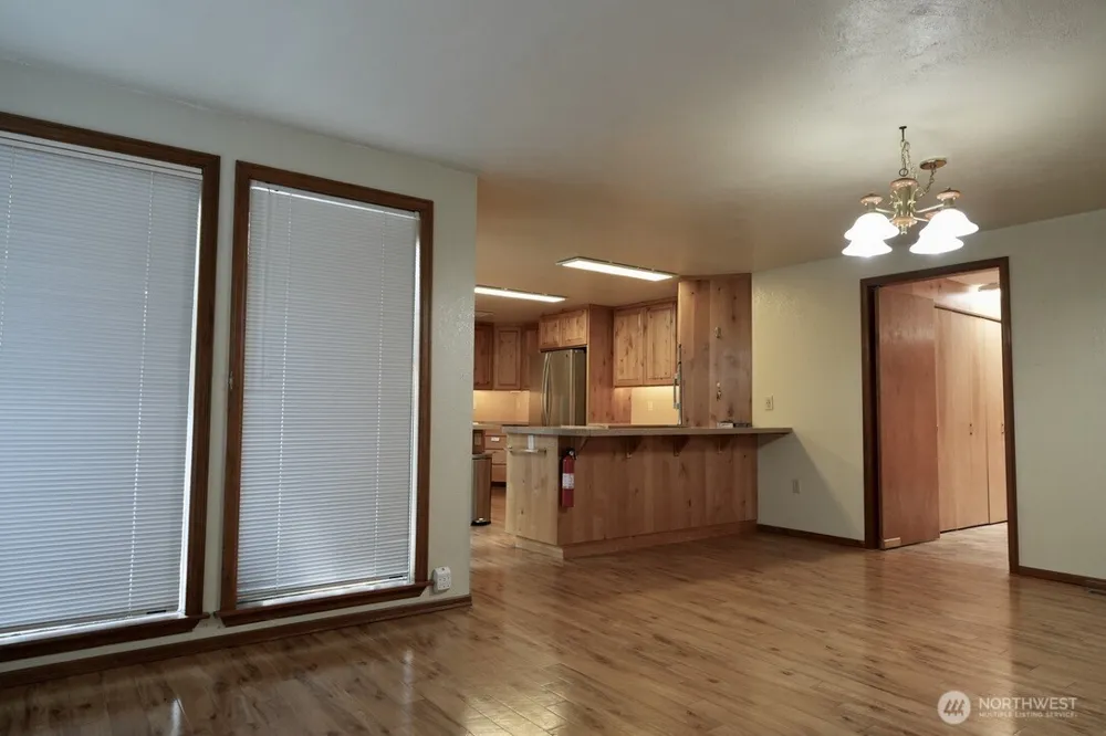 5204 53rd Street W University Place, WA 98467