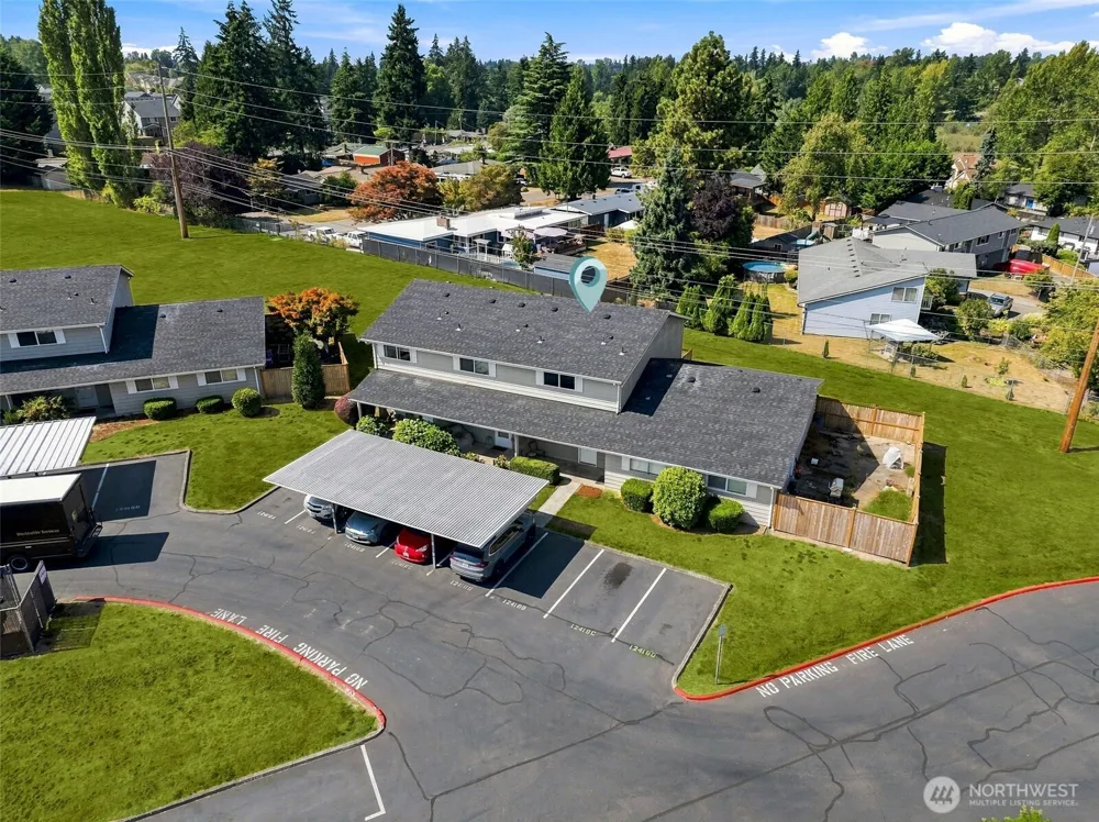 12418 SE 272nd Place #C Kent, WA 98030