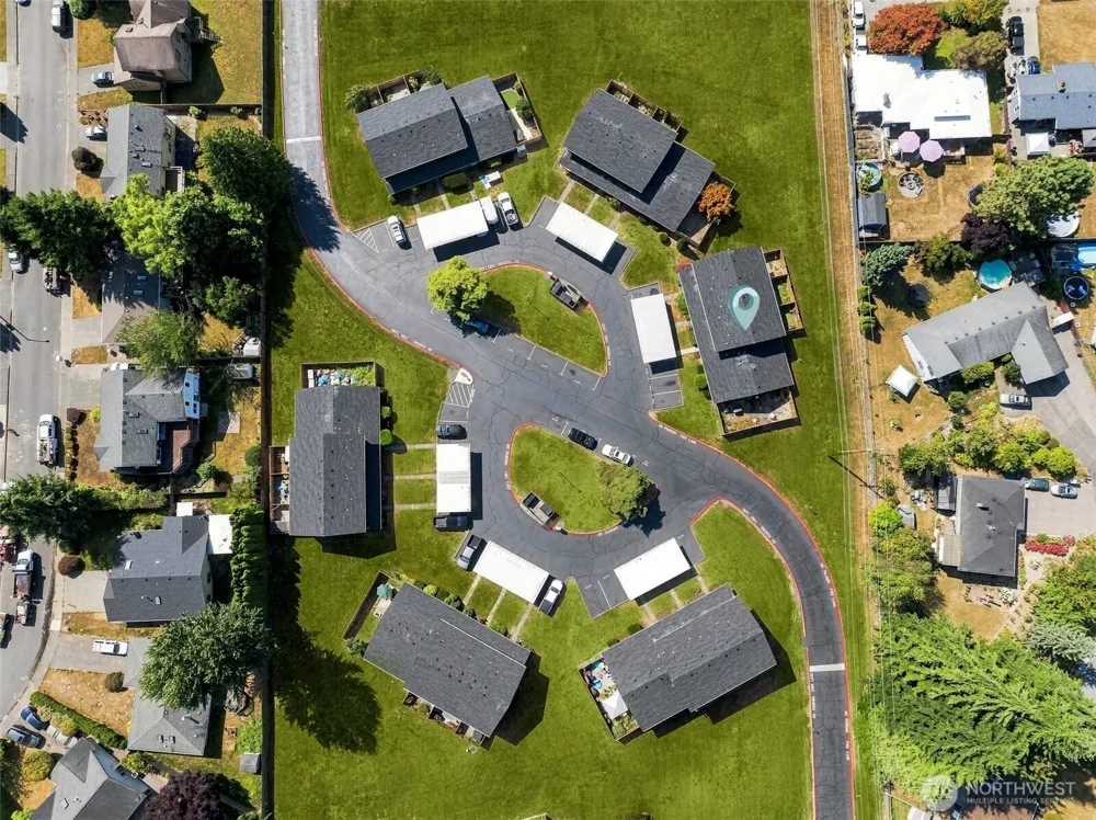 12418 SE 272nd Place #C Kent, WA 98030