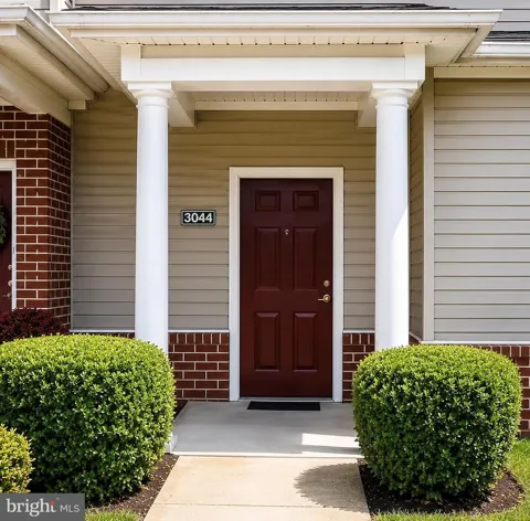 3044 IRMA COURT #3044
