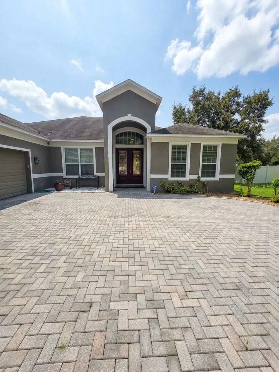 2210 PARKSIDE MEADOW DRIVE Apopka, FL 32712