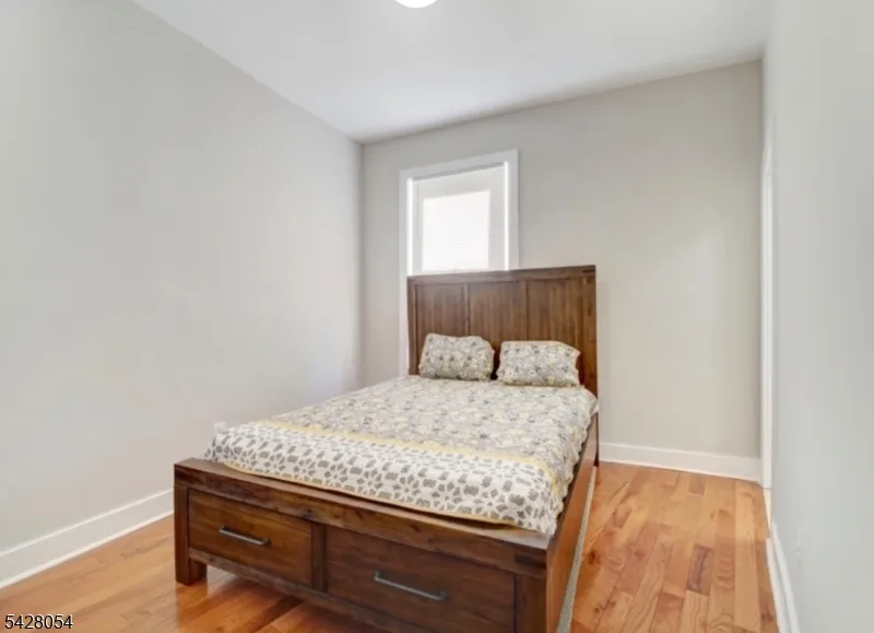 415 Central Ave Newark City, NJ 07107