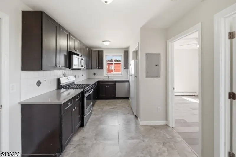 35 Columbia Ave Passaic City, NJ 07055