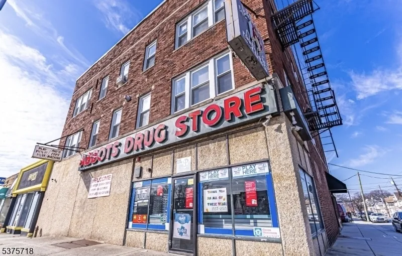 529 Washington Ave Belleville, NJ 07109
