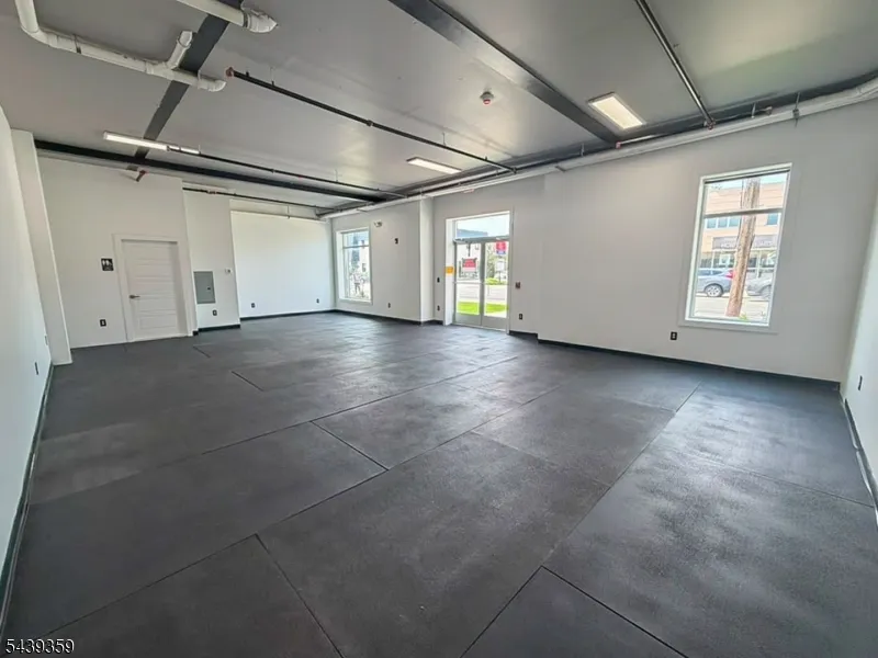62 Westfield Ave Clark, NJ 07066