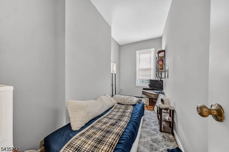 1903 Willow Ave Weehawken, NJ 07086
