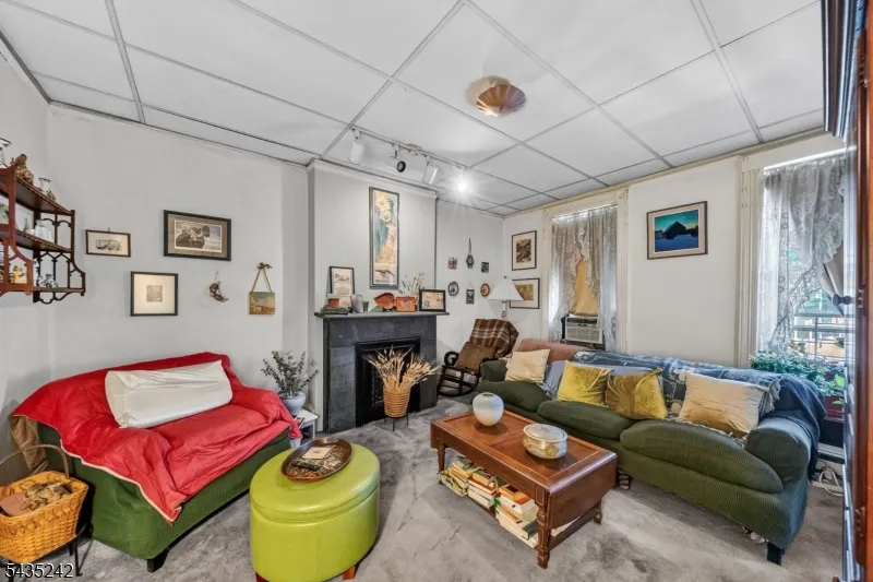 1903 Willow Ave Weehawken, NJ 07086