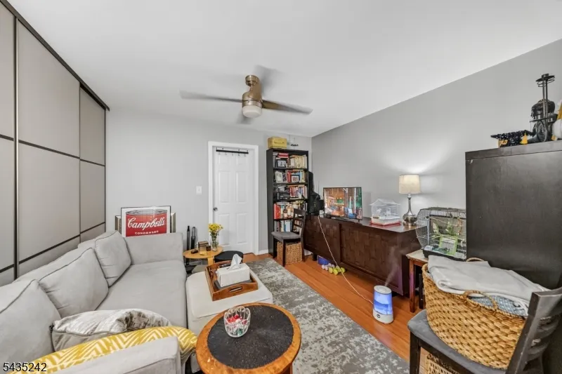 1903 Willow Ave Weehawken, NJ 07086