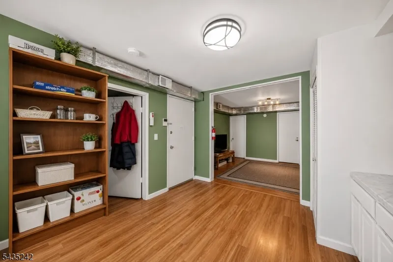 1903 Willow Ave Weehawken, NJ 07086