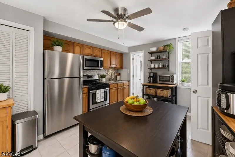1903 Willow Ave Weehawken, NJ 07086