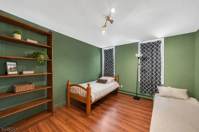 1903 Willow Ave Weehawken, NJ 07086