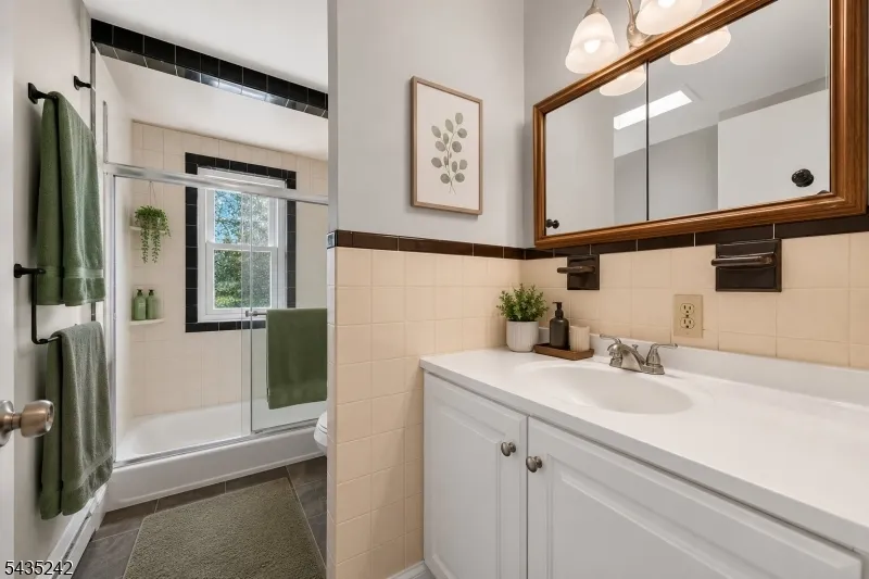 1903 Willow Ave Weehawken, NJ 07086