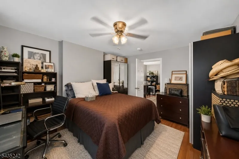 1903 Willow Ave Weehawken, NJ 07086