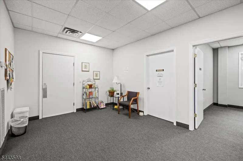59 E Mill Rd Washington, NJ 07853
