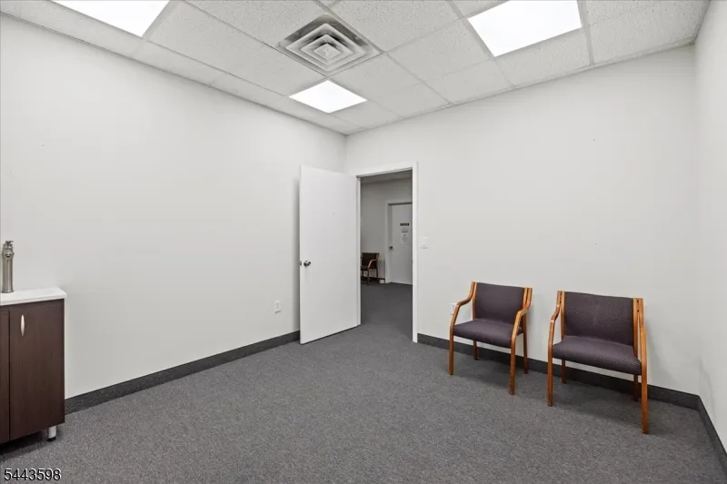 59 E Mill Rd Washington, NJ 07853