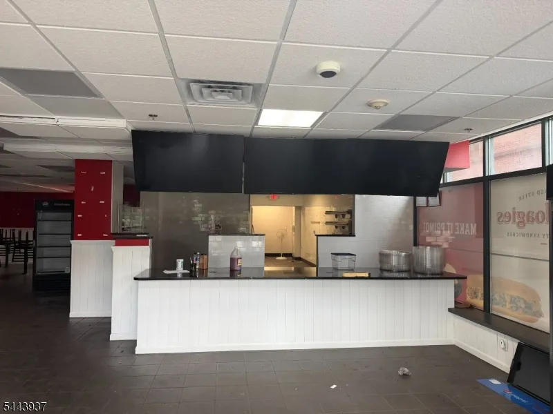 44 Speedwell Ave Morristown Town, NJ 07960