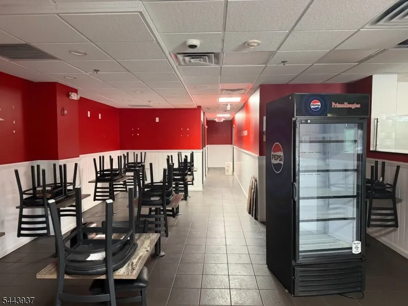 44 Speedwell Ave Morristown Town, NJ 07960