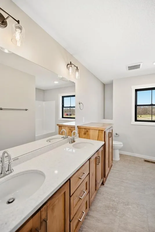 12917 295th Avenue NW Princeton, MN 55371