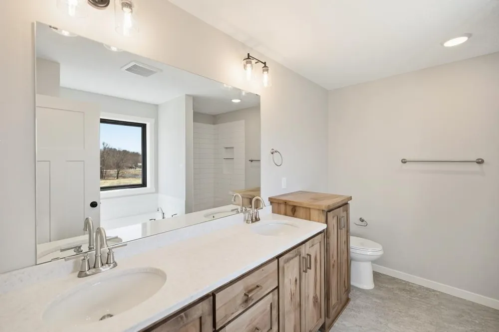 12917 295th Avenue NW Princeton, MN 55371