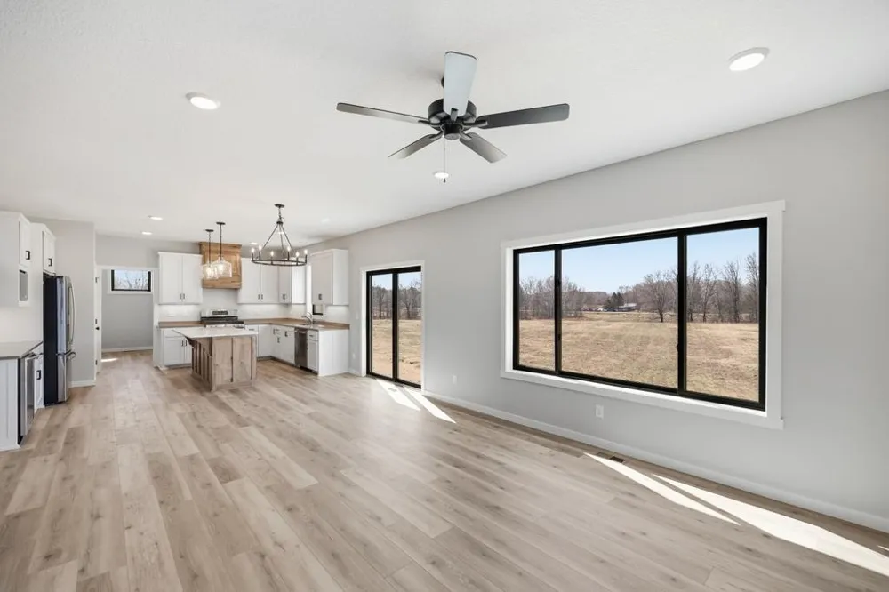 12917 295th Avenue NW Princeton, MN 55371