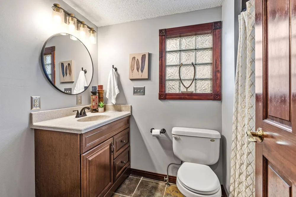1106 5th Avenue S South Saint Paul, MN 55075