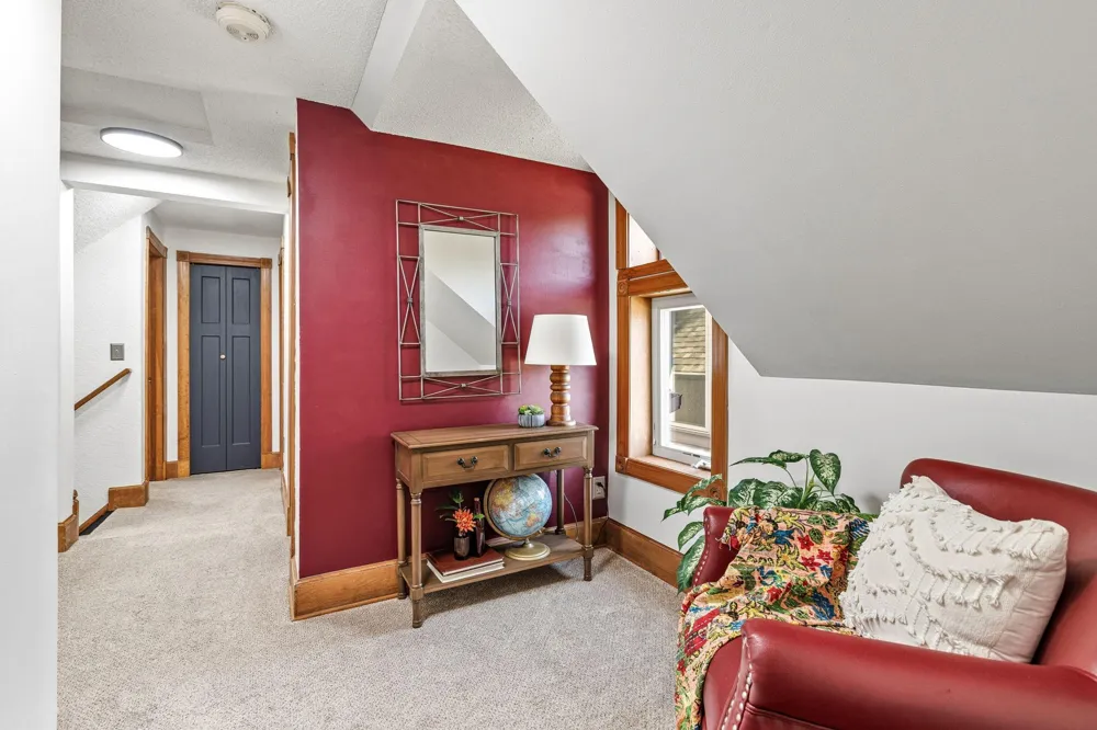 1106 5th Avenue S South Saint Paul, MN 55075