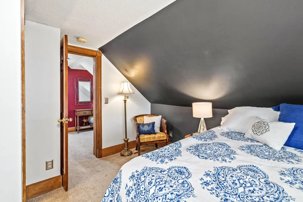 1106 5th Avenue S South Saint Paul, MN 55075